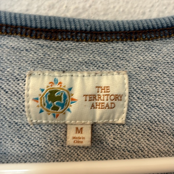 The Territory Ahead faux denim sweatshirt size medium - Picture 4 of 6